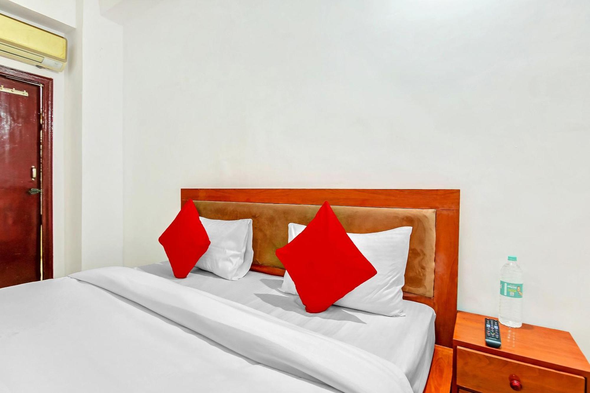 Hotel O Yash Hotel Ghaziabad Exterior photo