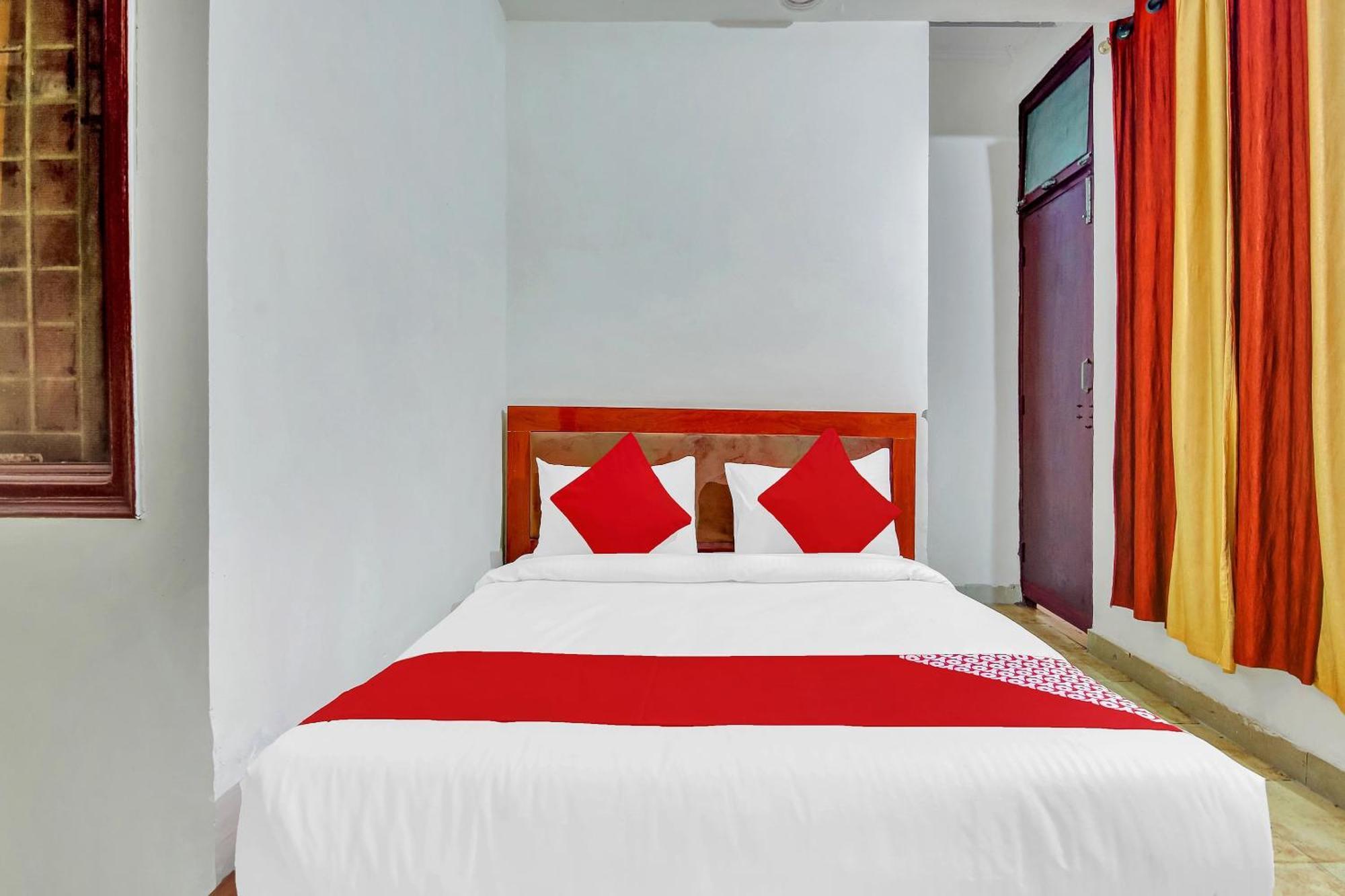 Hotel O Yash Hotel Ghaziabad Exterior photo